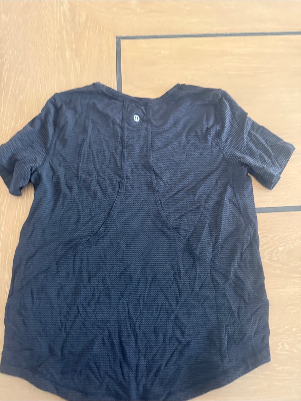 Lululemon Black Short-Sleeve Crew Neck Tee Sz 8